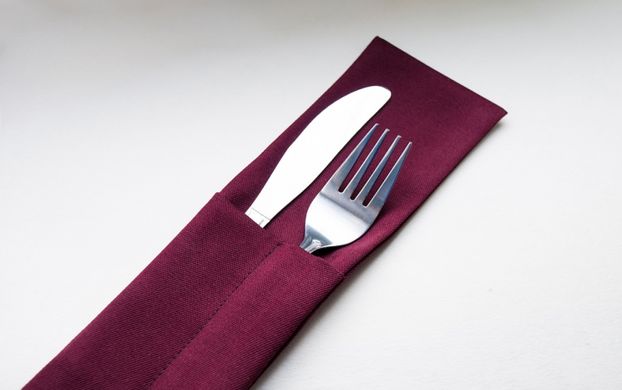 Cutlery case, Красный